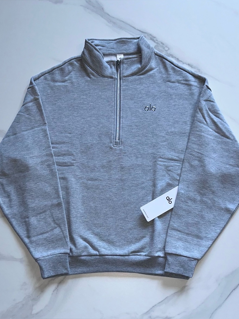 Alo Yoga Accolade 1/4 Zip Pullover Sweatshirt Athletic Heather Grey Size Small